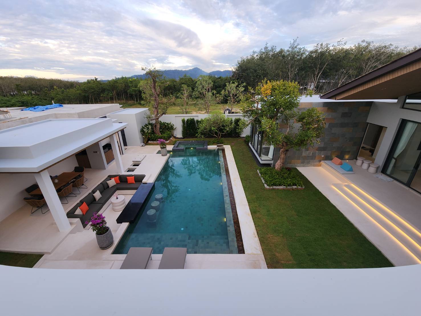 Wilawan Luna Vista 38